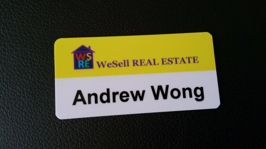 Flat full colour name badge
